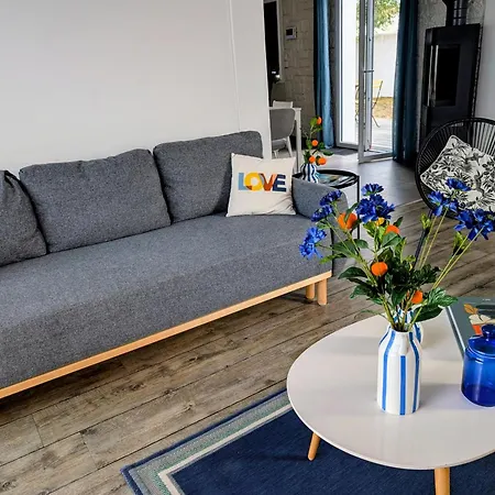 Villa Maison Piscine, Clim, Sauna - Proche La Rochelle