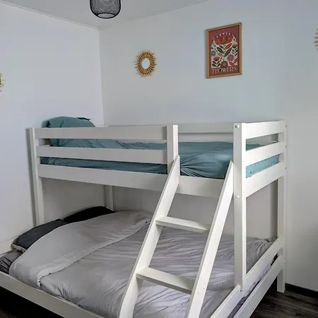 Villa Maison Piscine, Clim, Sauna - Proche La Rochelle *