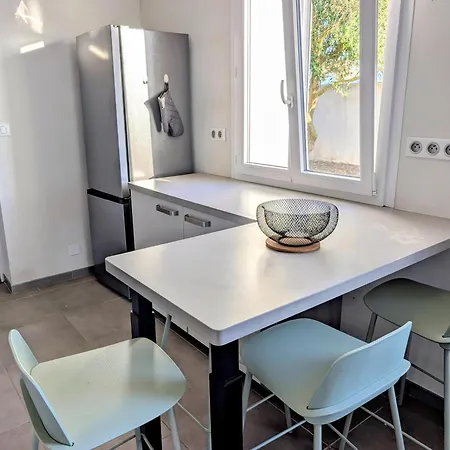 Villa Maison Piscine, Clim, Sauna - Proche La Rochelle